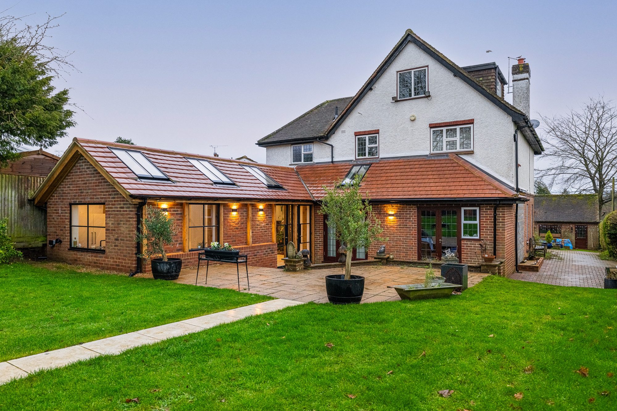 Jewel Bespoke Build project photo